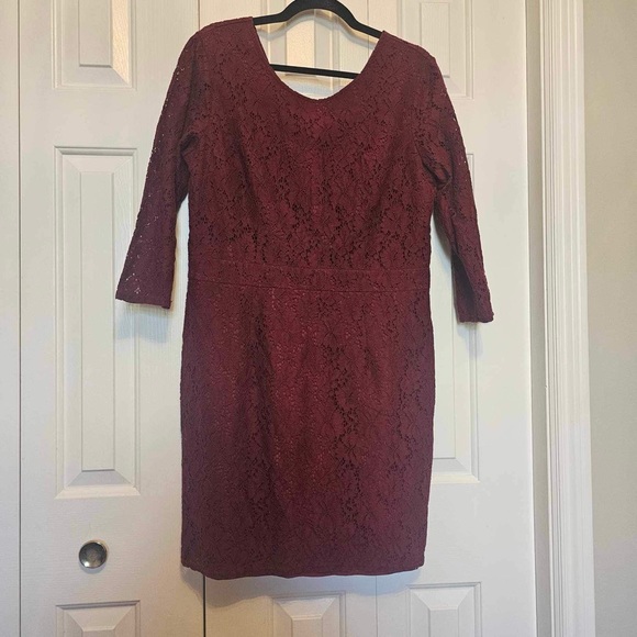 Merona Dresses & Skirts - Merona burgundy lace dress with lining size 14
